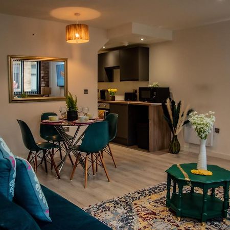 Bv Lush Apartment At Conditioning House Bradford Bradford  Exterior foto